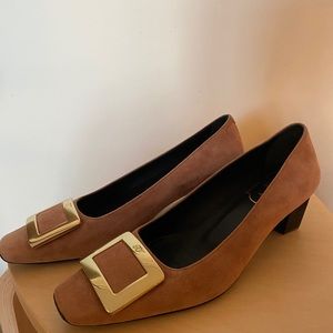 Roger Vivier Suede Pumps